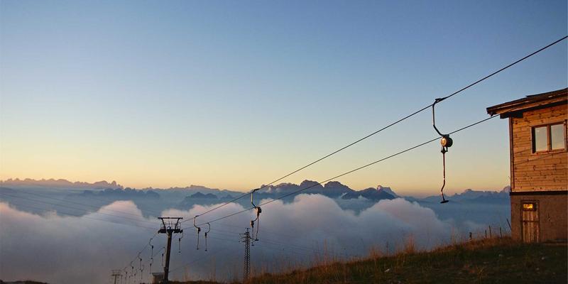九酒爱11：探索酒类世界的多元魅力，从葡萄酒的醇厚到清酒的澄澈