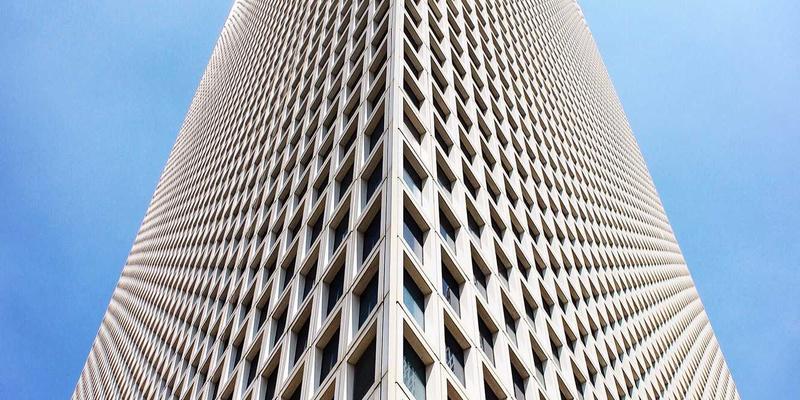 九酒爱如何通过短视频与直播重塑葡萄酒教育：社交媒体的品酒新范式